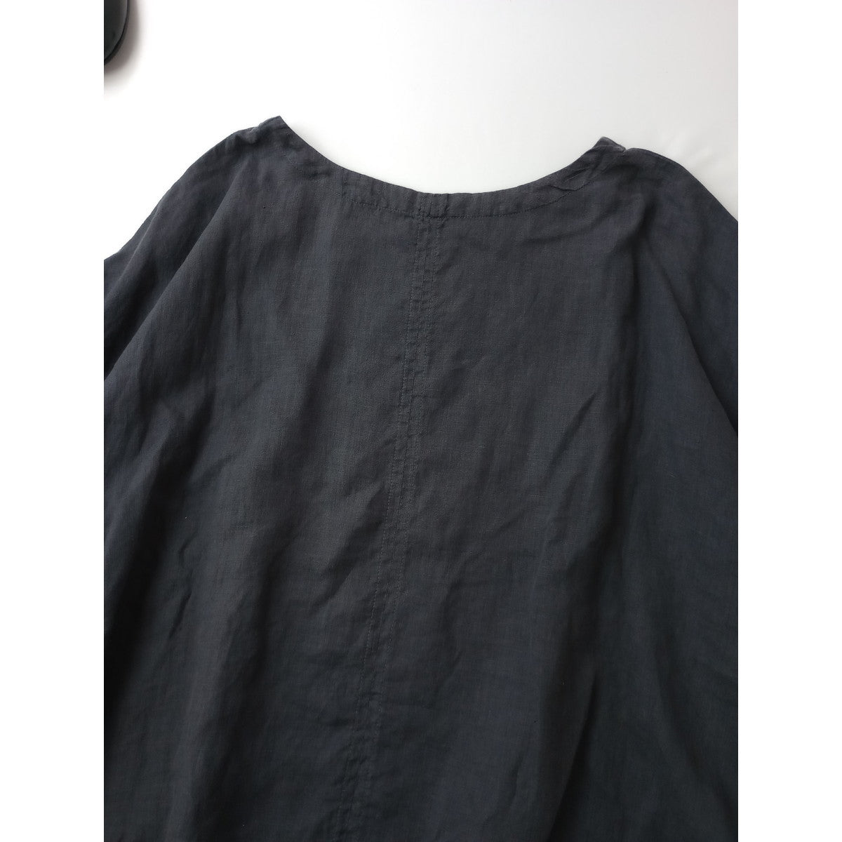 nest Robe  ネストローブ  リネン  ラッフル袖  Tブラウス  トップス  カットソー  墨黒  【中古】