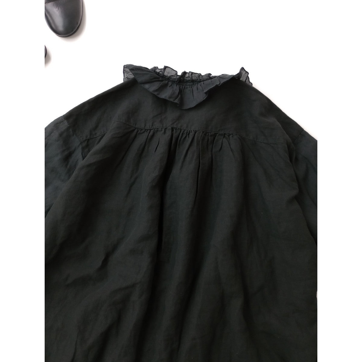 nest Robe  ネストローブ  リネン ラミー フリルカラー ブラウス  切替 シャツ トップス  黒 ブラック 【中古】