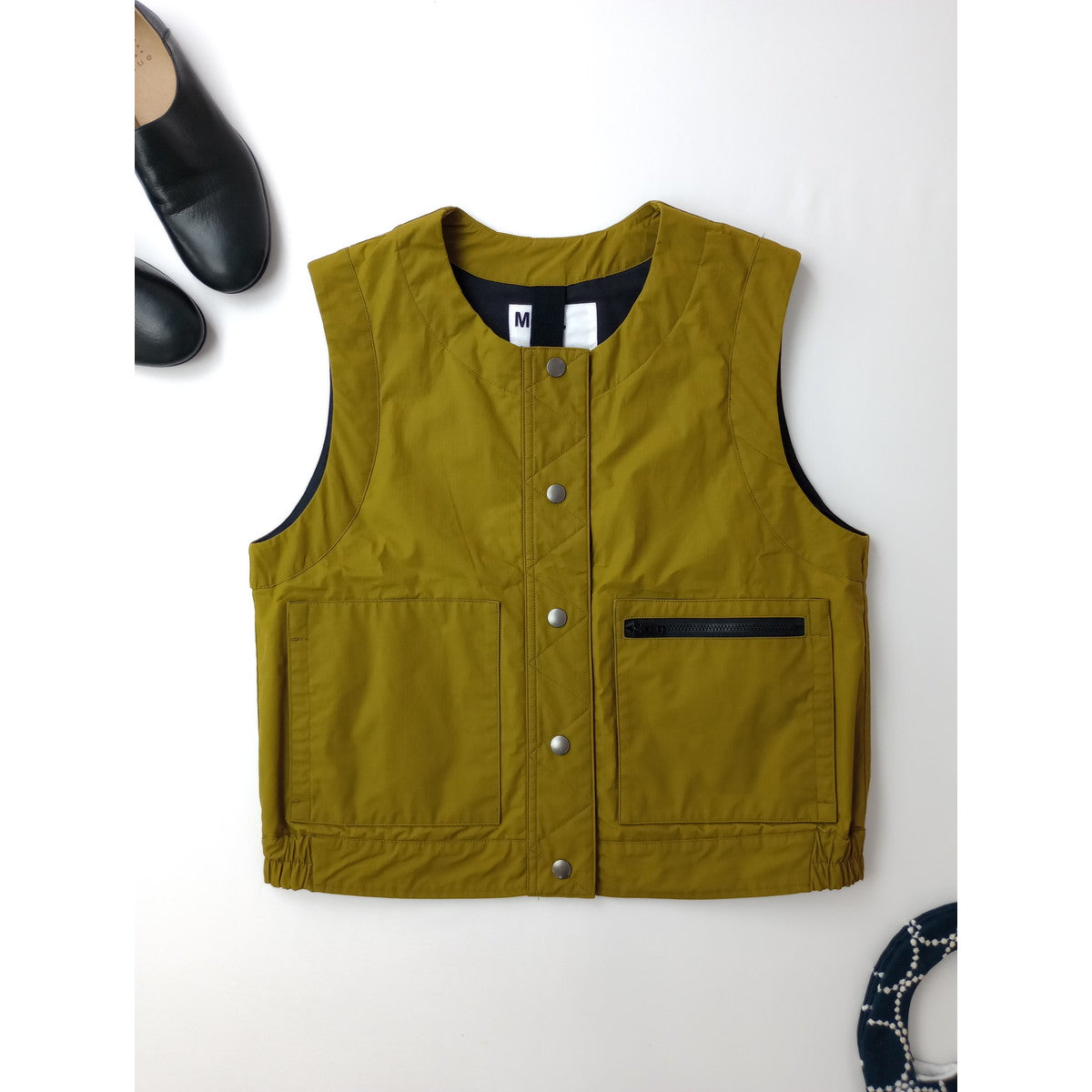 MHL. エムエイチエル マーガレットハウエル COTTON RIPSTOP BLOUSON ベスト スポーツジレ カーキ 1【中古】
