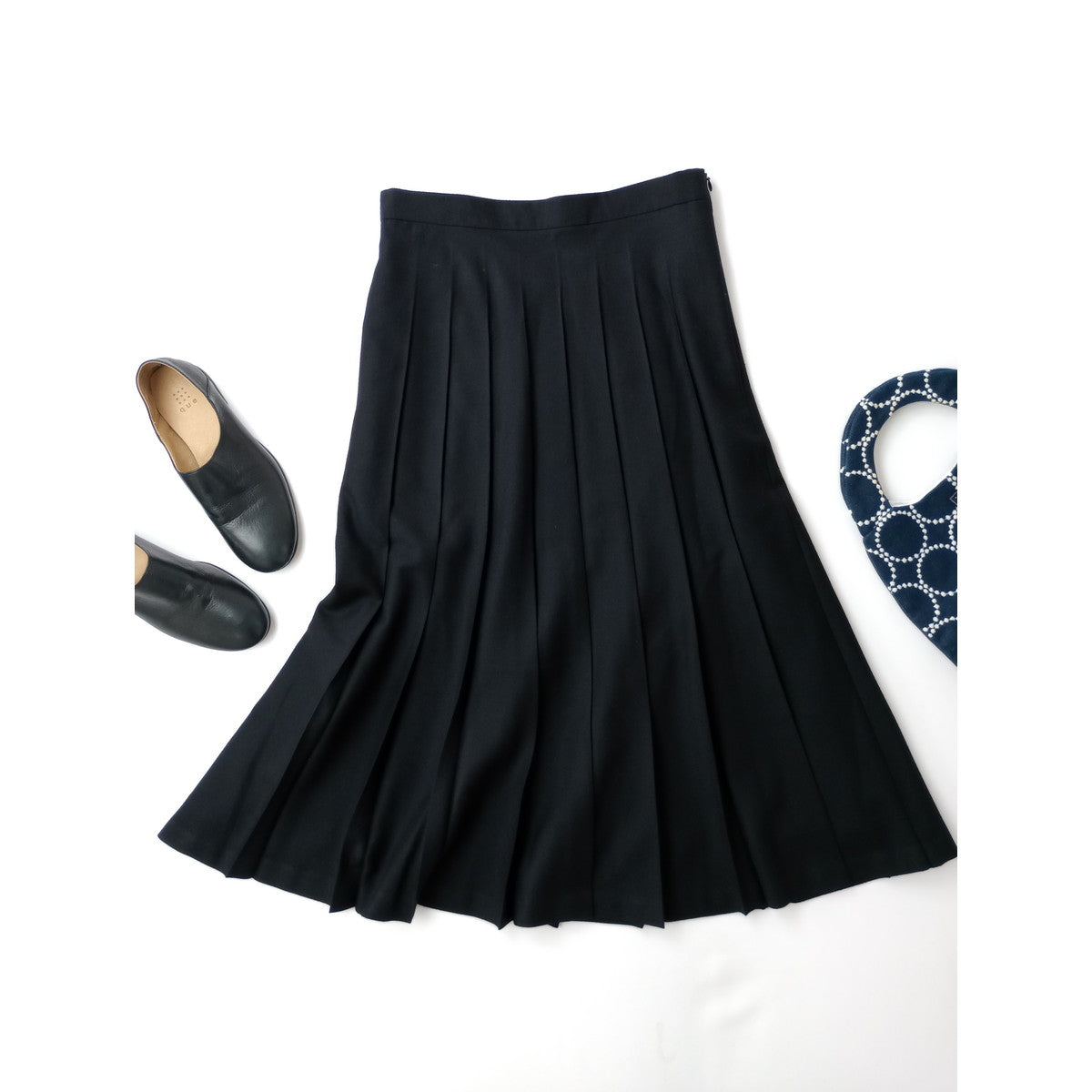 MARGARET HOWELL マーガレットハウエルFINE FLANNEL SKIRT ウール 毛 混 プリーツ ロングスカート 2 黒 ブラック (5M＋2235)【中古】   【中古】