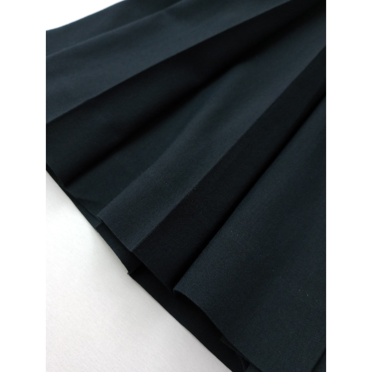MARGARET HOWELL マーガレットハウエル FINE WOOL POPLIN プリーツスカート 黒 ブラック 2  【中古】