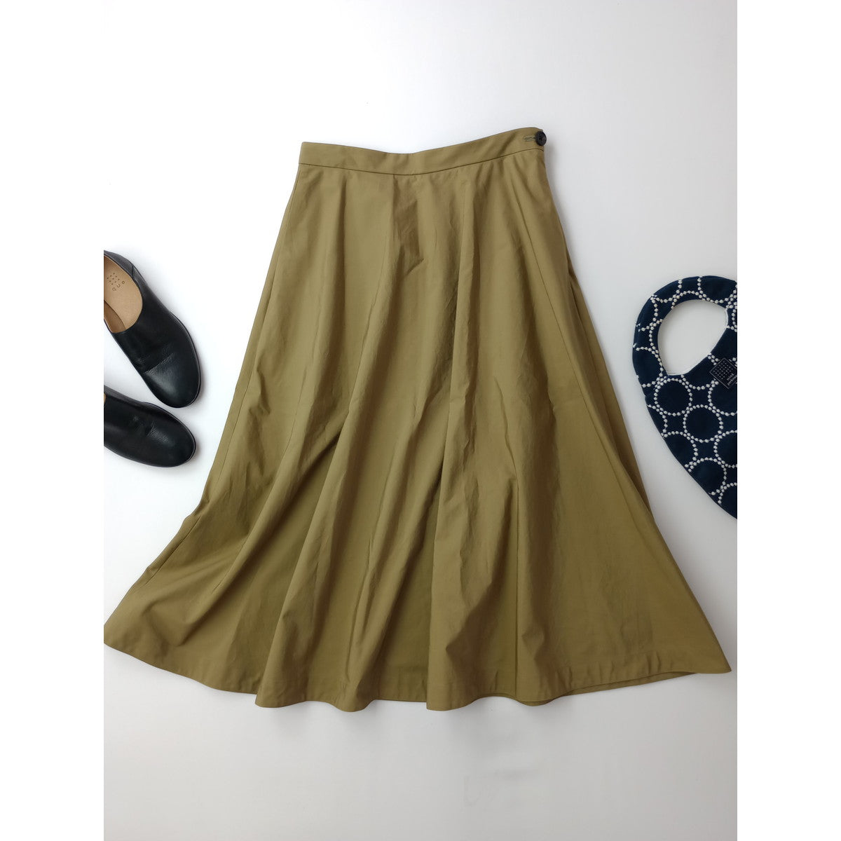 MARGARET HOWELL マーガレットハウエル COTTON TAFETTA コットン ロングスカート カーキ 【中古】