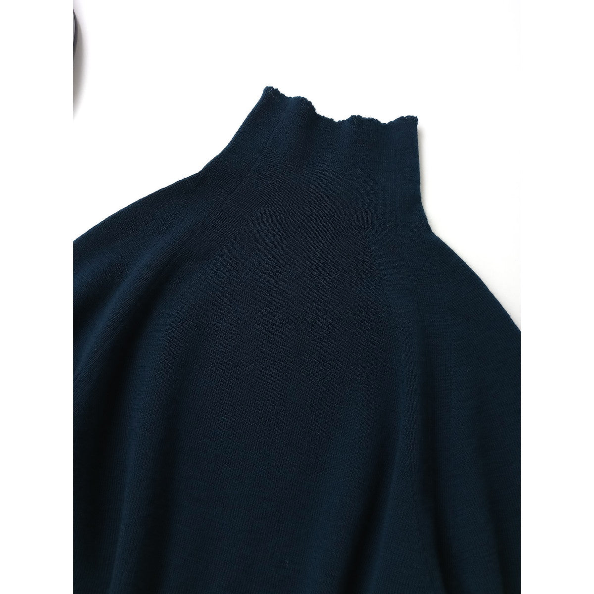 MARGARETHOWELL×JOHN SMEDLEYマーガレットハウエル ジョンスメドレーST MORITZ JUMPER KNITハイゲージタートルネック 長袖 ニット トップス  ダークグリーン(5M＋2256) 【中古】