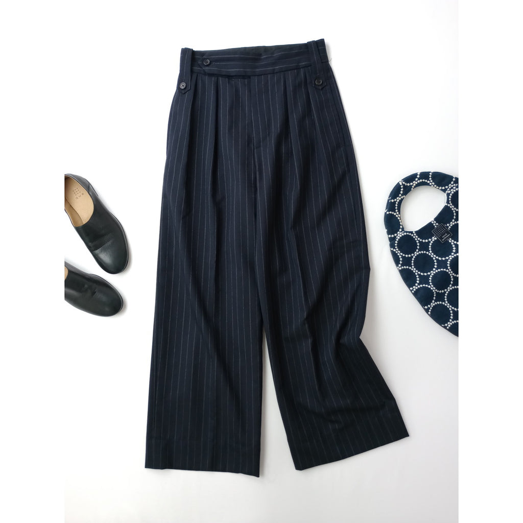 MARGARET HOWELL × FOX BROTHERS マーガレットハウエル ウール 毛 100％ ストライプ パンツ ダークネイビー 1 【中古】
