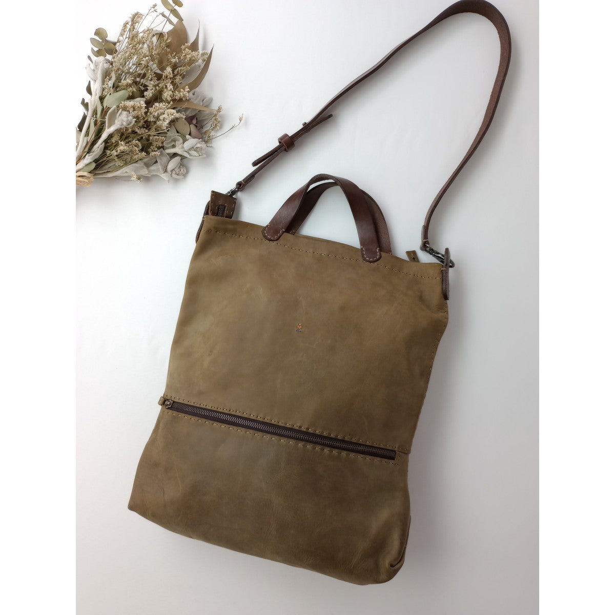 HENRY BEGUELIN  エンリーベグリン  レザー  ショルダー バッグ  ブラウン  【中古】