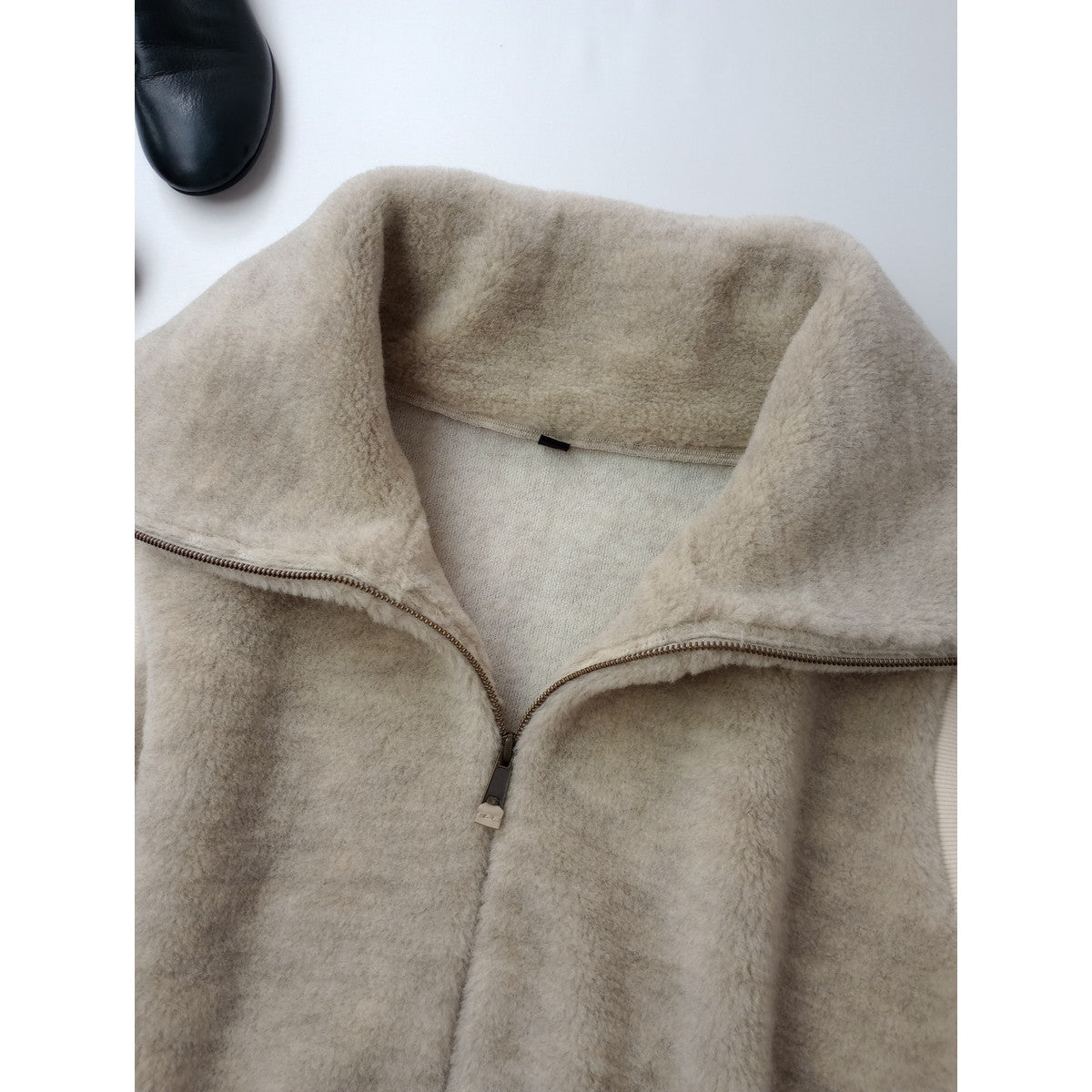 ebagos  エバゴス  スワン ベスト ウールボア アイボリー 2 (6M＋1582)  【中古】
