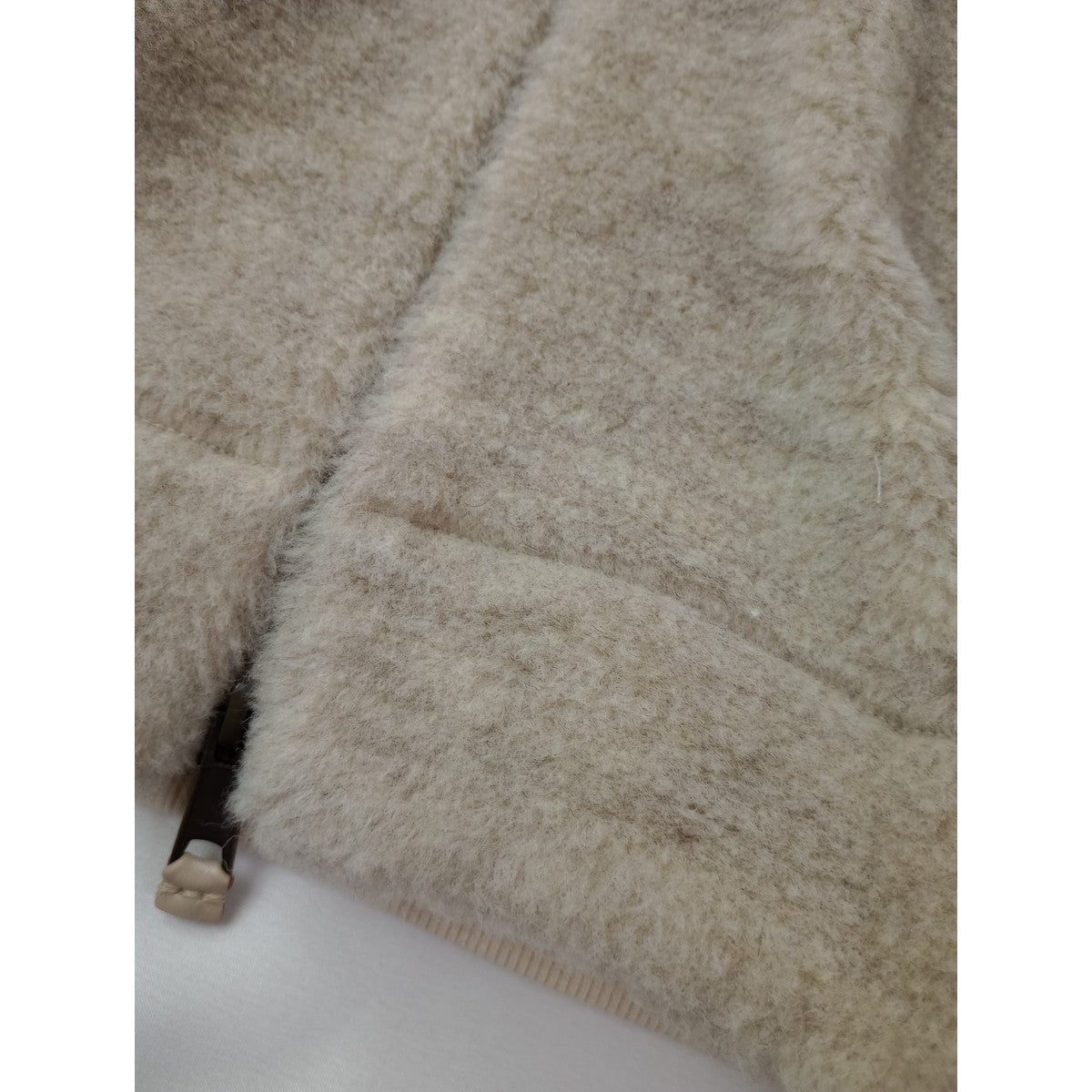 ebagos  エバゴス  スワン ベスト ウールボア アイボリー 2 (6M＋1582)  【中古】