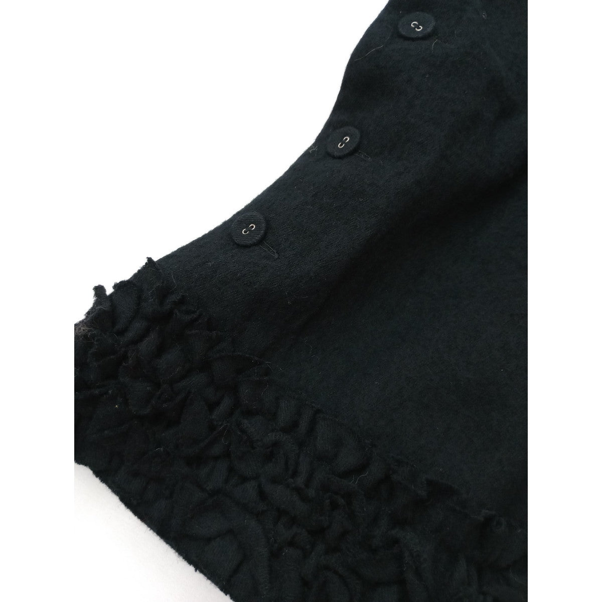 R&D.M.Co- OLDMANS TAILOR オールドマンズテーラー FRILL DECORATION BUTTON BIB フリルデコレーションボタンビブ 黒 ブラック (6M＋2753)【中古】