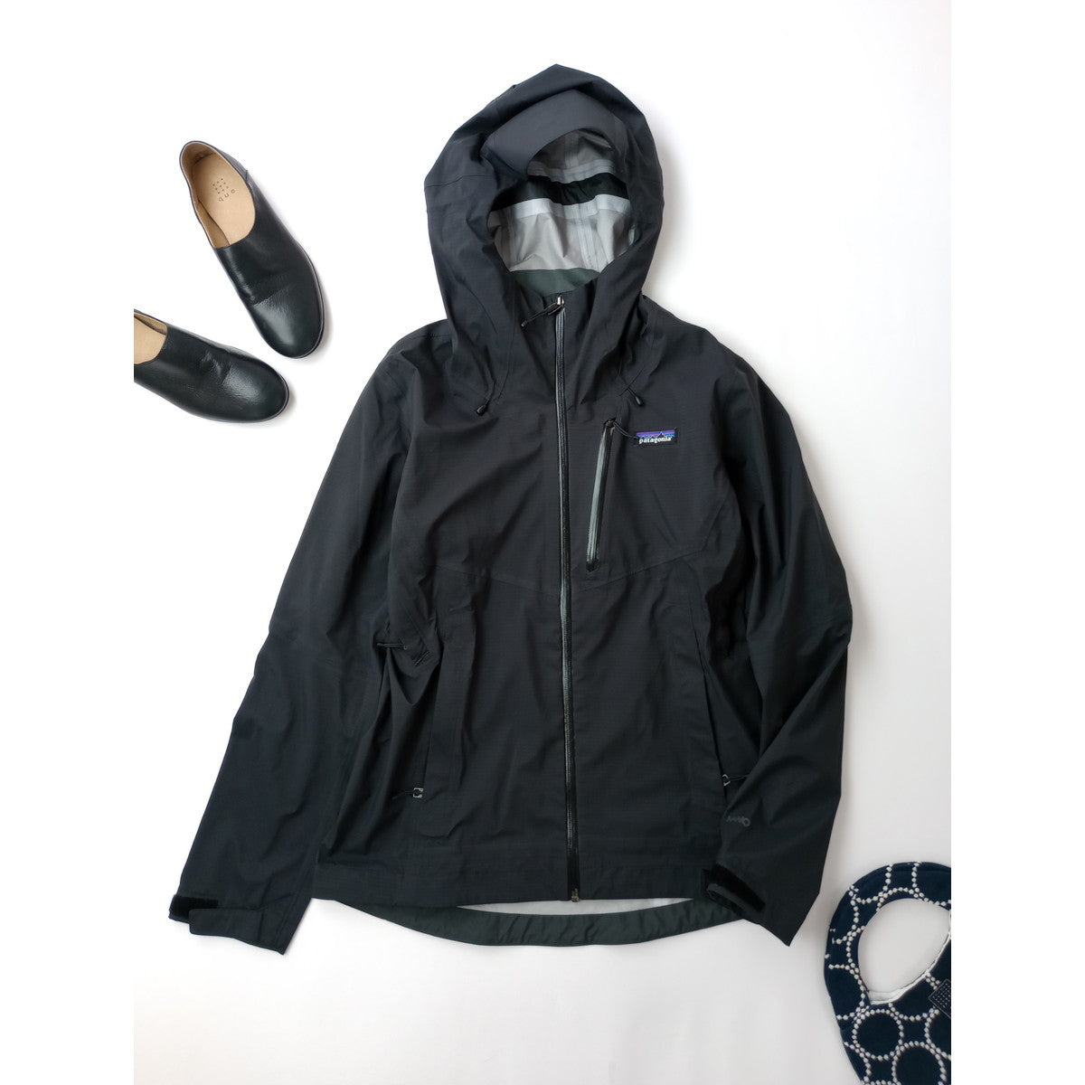 Patagonia パタゴニア ウィメンズ・グラナイト・クレスト・レイン・ジャケット  S 黒 ブラック  【中古】