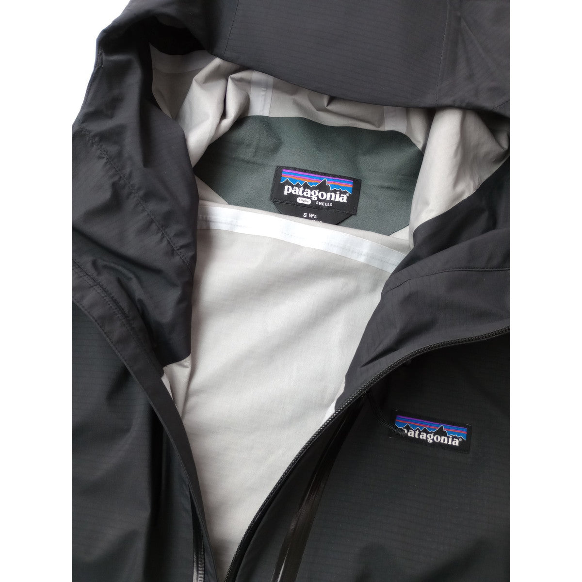 Patagonia パタゴニア ウィメンズ・グラナイト・クレスト・レイン・ジャケット  S 黒 ブラック  【中古】