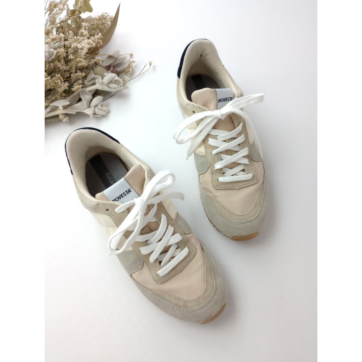 NOVESTA ノヴェスタ MARATHON スニーカー 靴  37  23.0 〜 23.5 グレー ベージュ 【中古】