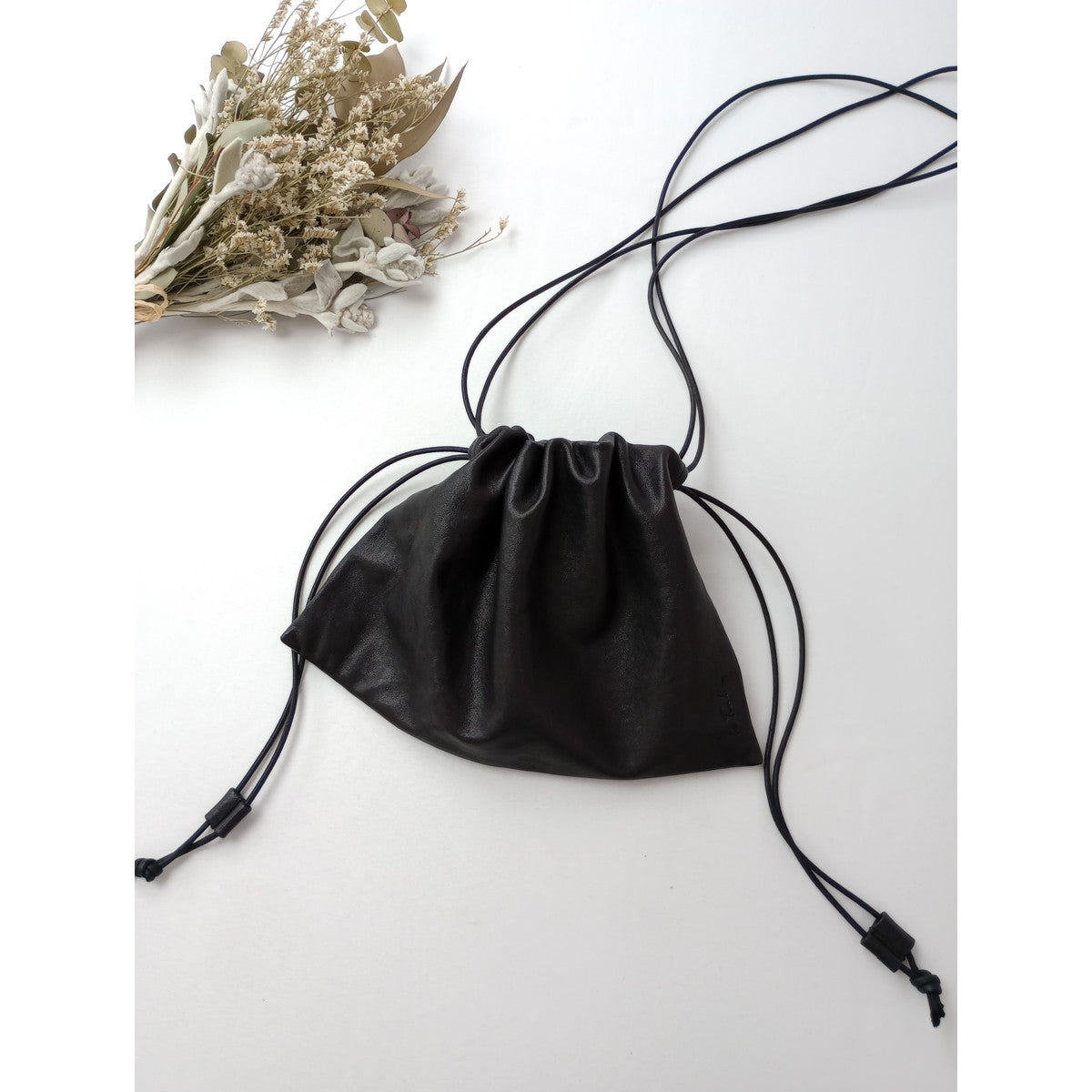 Plage プラージュ  les Tendre leather clutch ラムレザー バッグ クラッチ 巾着 黒 ブラック 【中古】