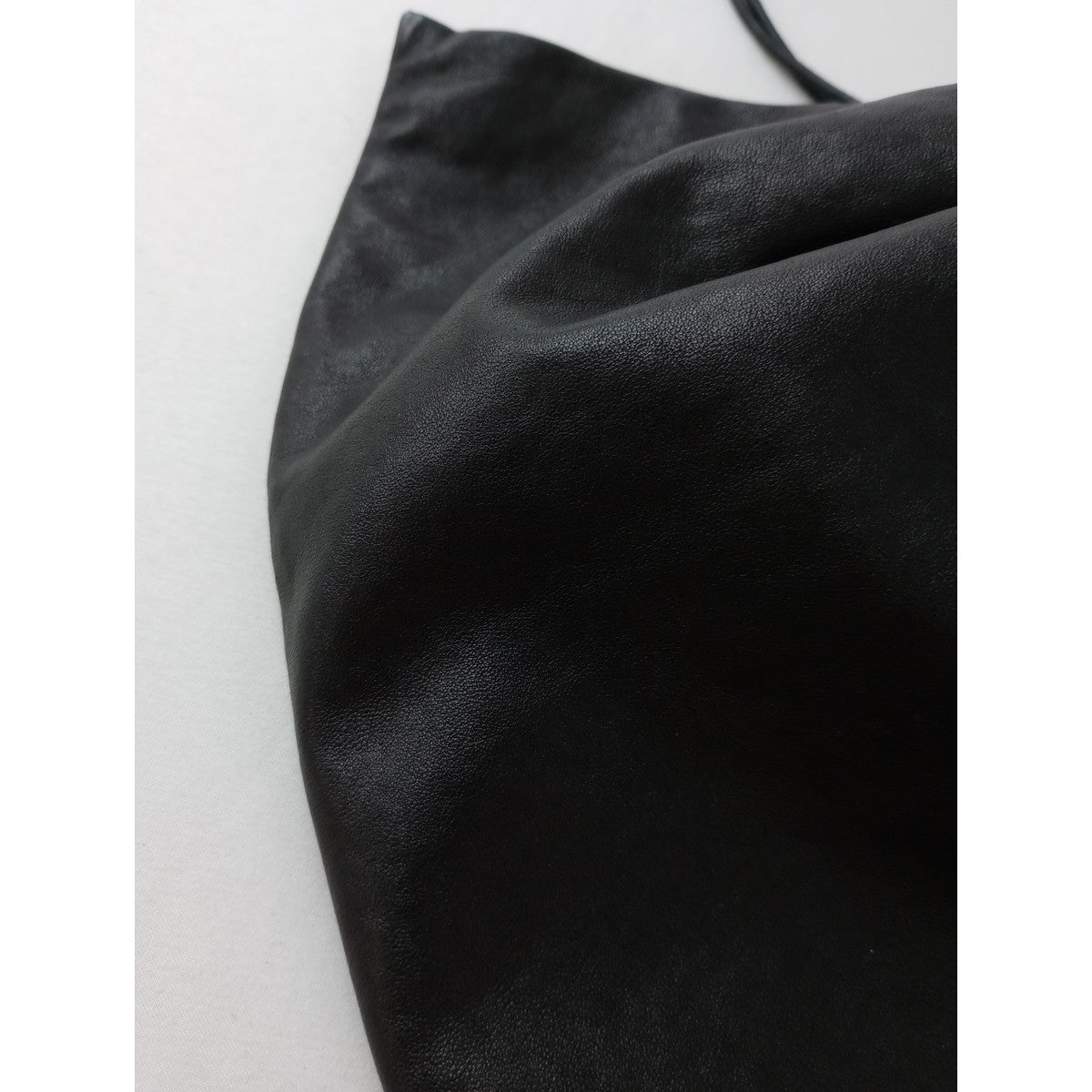 Plage プラージュ  les Tendre leather clutch ラムレザー バッグ クラッチ 巾着 黒 ブラック 【中古】