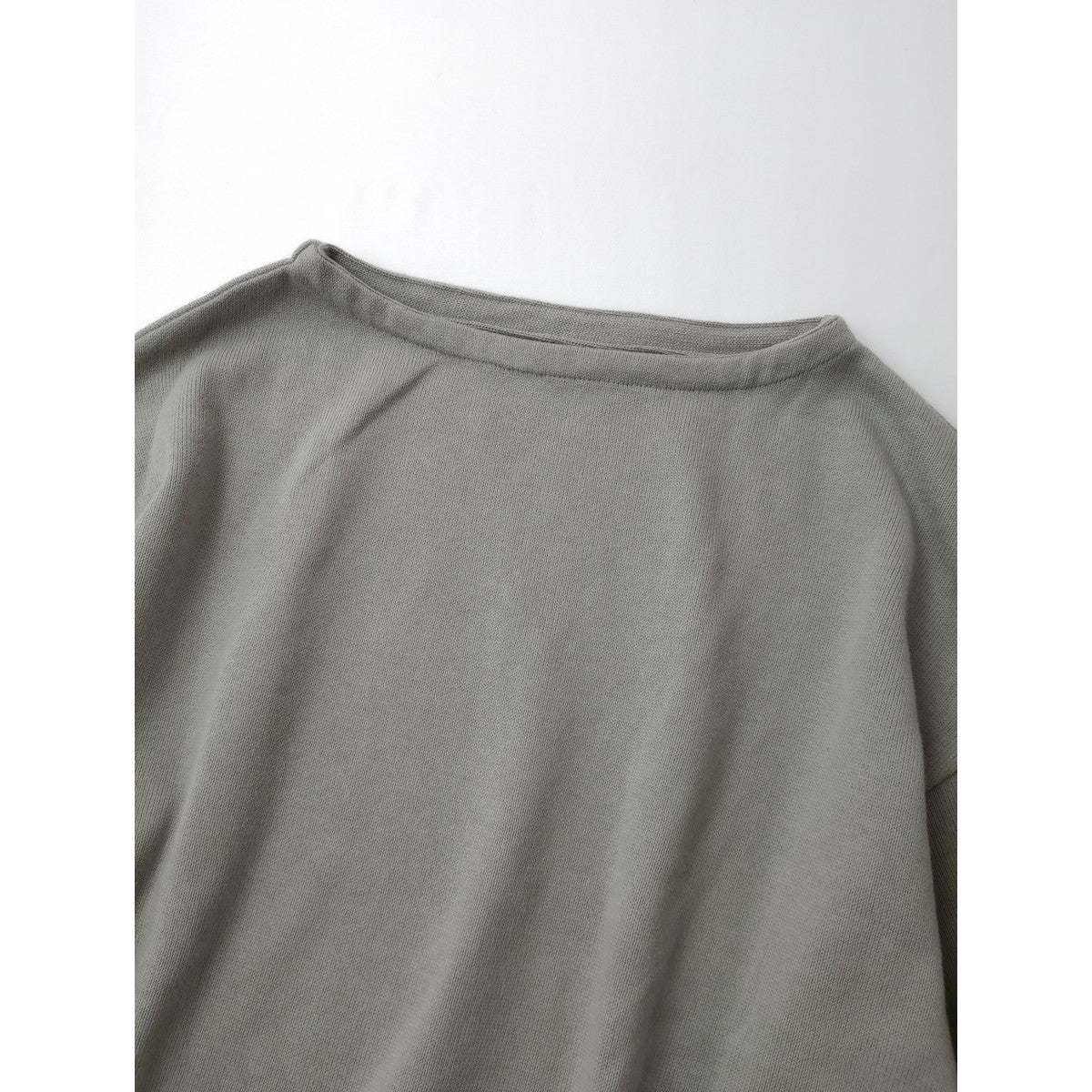 maillot マイヨ Loose Weekend Long Tee ルーズウィークエンド ロング Tee  エルボーパッチ  長袖 カットソー トップス カーキ 0 【中古】