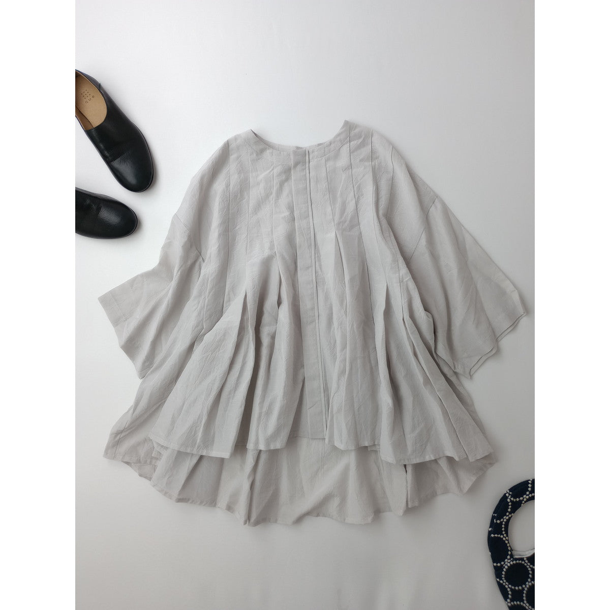 pub ピューブ Silk Cotton Lawn Tuck Blouse シルク コットン タック ブラウス トップス ライトグレー 【中古】