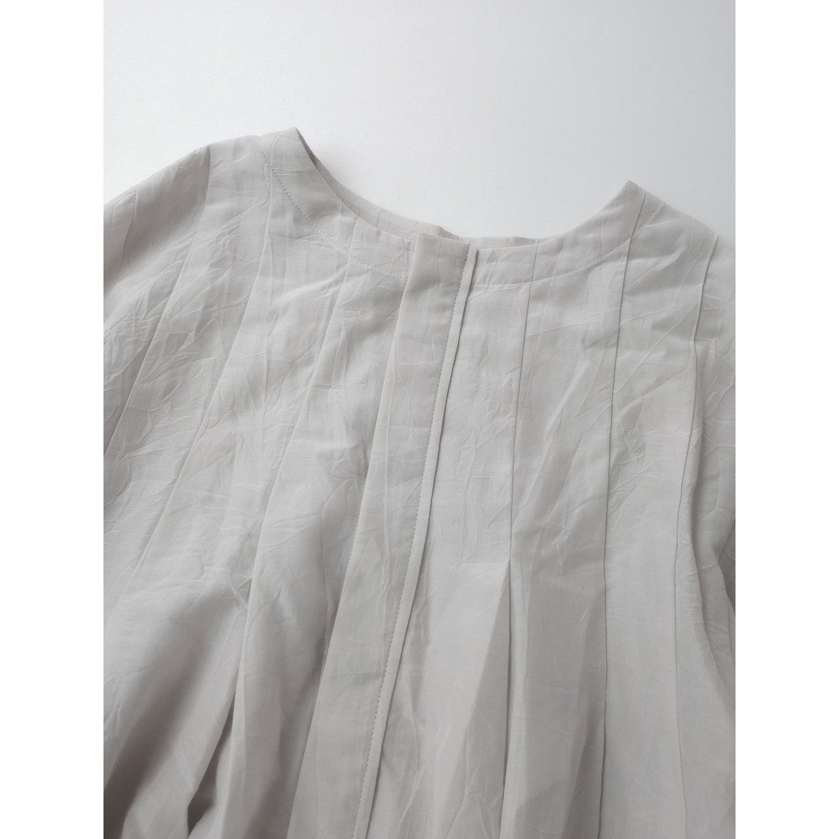 pub ピューブ Silk Cotton Lawn Tuck Blouse シルク コットン タック ブラウス トップス ライトグレー 【中古】