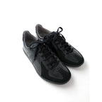 GERMAN TRAINER  ジャーマントレーナー  スニーカー 靴  黒 ブラック  24 【中古】