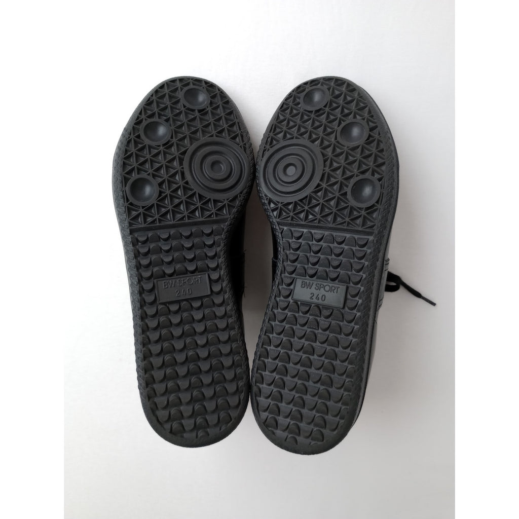 GERMAN TRAINER  ジャーマントレーナー  スニーカー 靴  黒 ブラック  24 【中古】