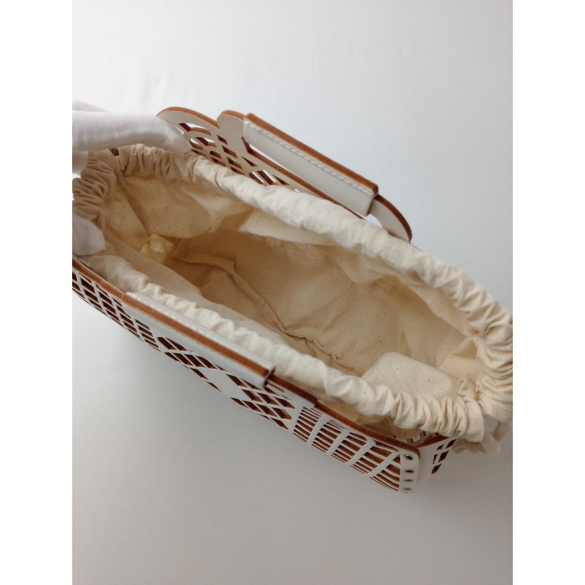 Aeta アエタ KG FRUITS BASKET フルーツバスケット レザー ハンドバッグ 白  【中古】