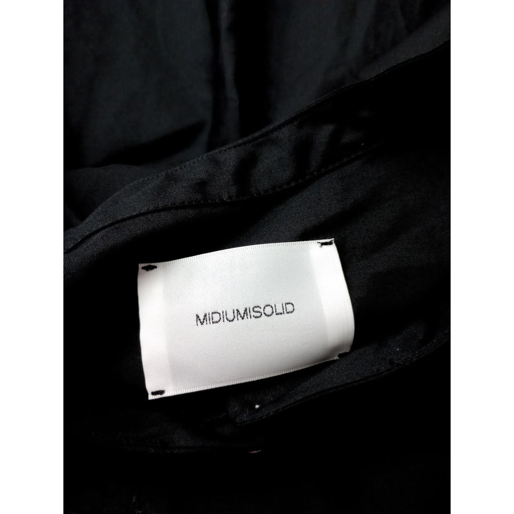 新品 MIDIUMISOLID ミディウミソリッド パールボタンシャツワンピース バンドカラー ロング 黒 ブラック