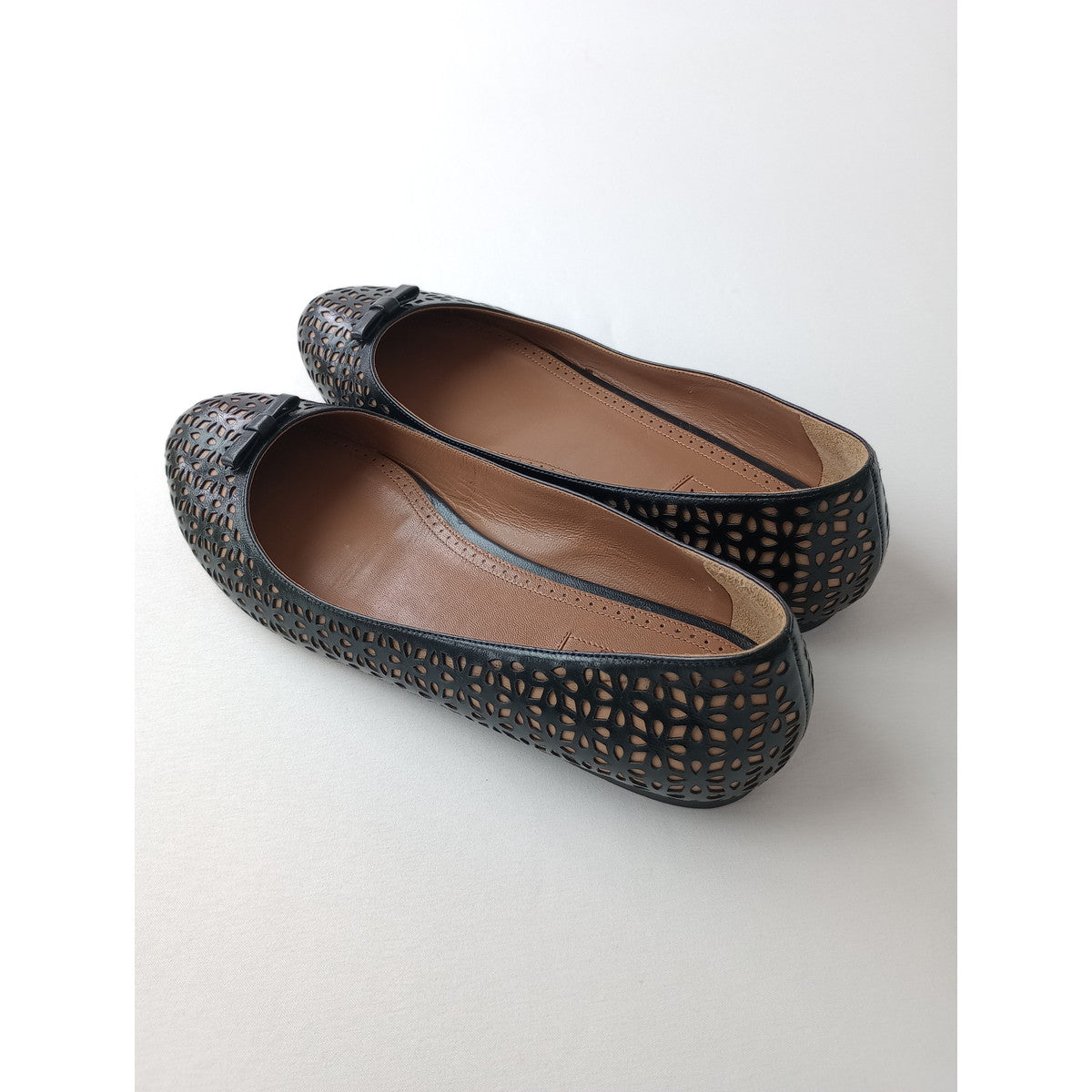 新品 ALAIA アライア カットワーク フラットパンプス 靴  黒 ブラック   38 1/2
