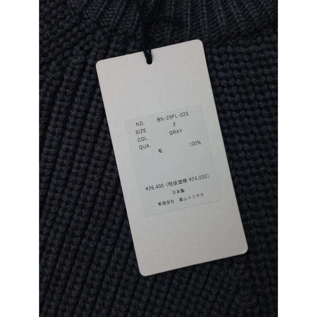 新品 BATONER バトナー  SIGNATURE CREW NECK Ivory 5ゲージシグネチャークルーネックニット トップス  セーター グレー 2 (8M＋2305)
