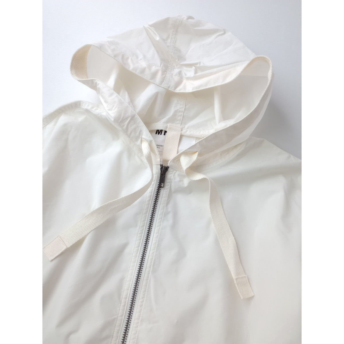 MHL エムエイチエル マーガレットハウエル LIGHTWEIGHT COTTON NYLON PLAINWEAVE BLOUSON コットン ナイロン フード ブルゾン ジャケット 2 白