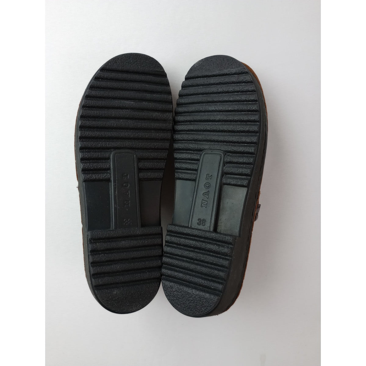 美品 NAOT  ナオト CLARA  / Buffalo レザー  スリッポン  シューズ 靴  ダークブラウン 38