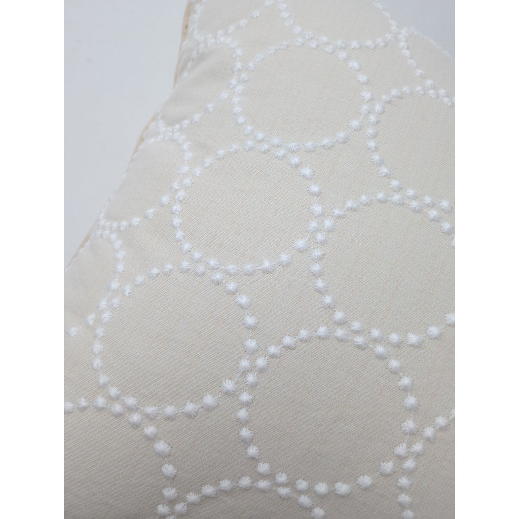 mina perhonen ミナペルホネン タンバリン tambourine gnocchi cushion ニョッキ クッション  アイボリー 【中古】