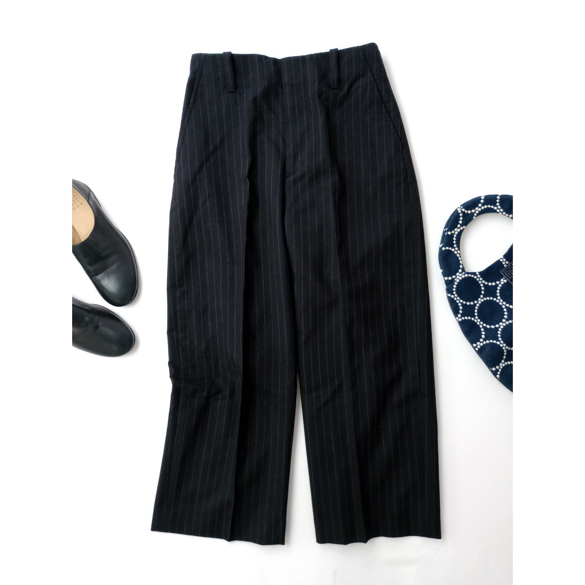 MARGARET HOWELL × FOX BROTHERSマーガレットハウエル STRIPE WOOL PLAINWEAVE TROUSERS ストライプ ウール毛 100％ トラウザーパンツ 黒 ブラック 1 【中古】