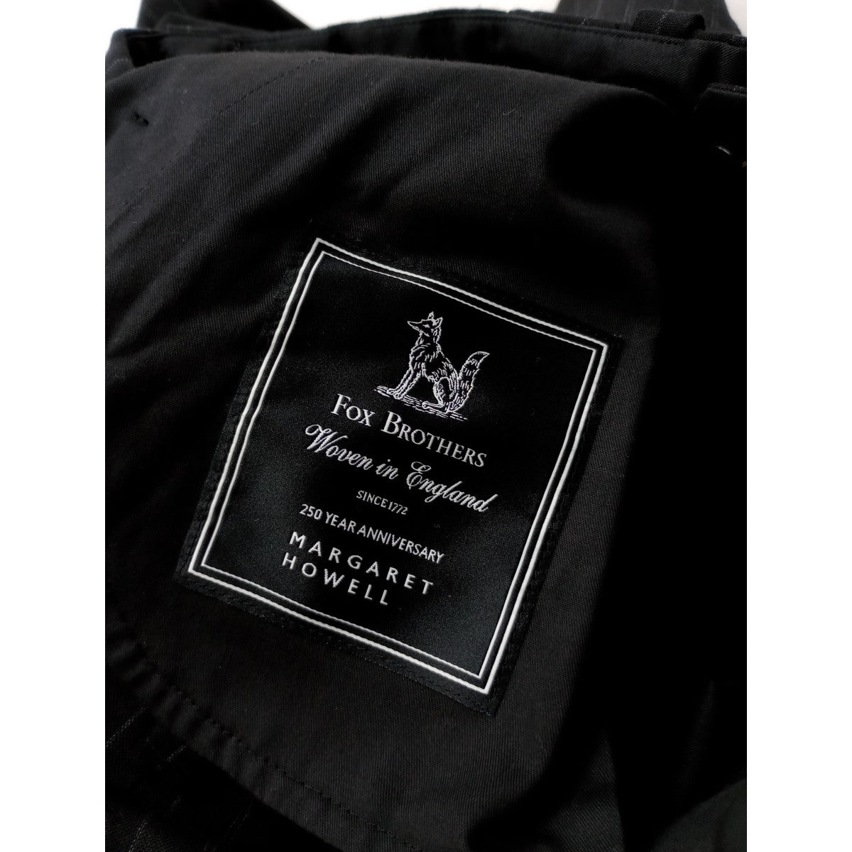 MARGARET HOWELL × FOX BROTHERSマーガレットハウエル STRIPE WOOL PLAINWEAVE TROUSERS ストライプ ウール毛 100％ トラウザーパンツ 黒 ブラック 1 【中古】