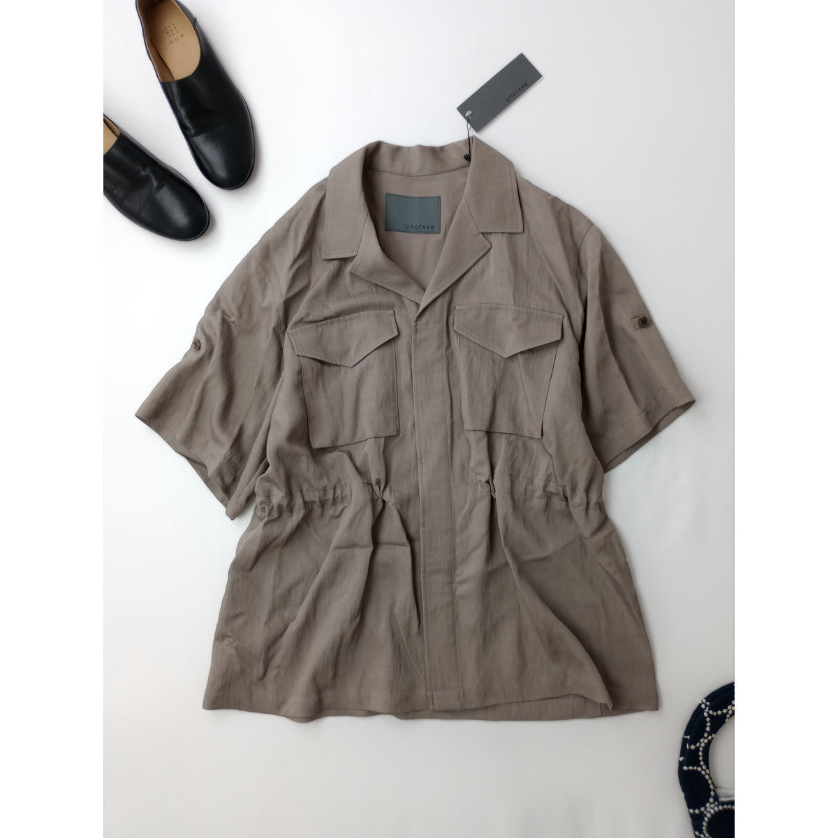 新品 25SS  uncrave アンクレイヴ オンワード樫山 ドレープツイル　ジャケット ベージュ  1