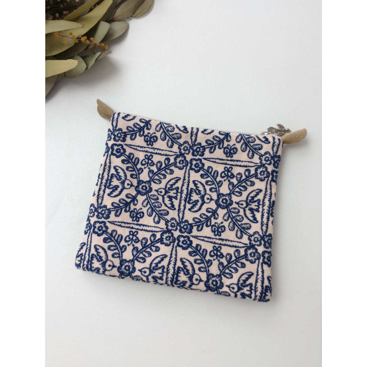 mina perhonen ミナペルホネン felice korva pouch コンパクトポーチ ピンク 【中古】