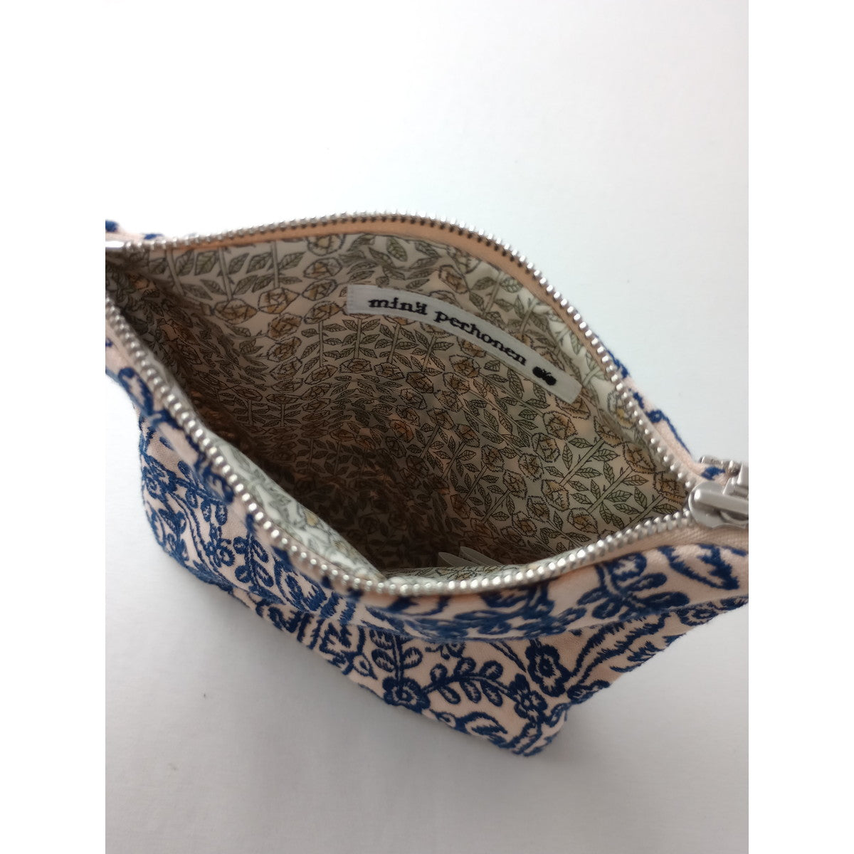 mina perhonen ミナペルホネン felice korva pouch コンパクトポーチ ピンク 【中古】