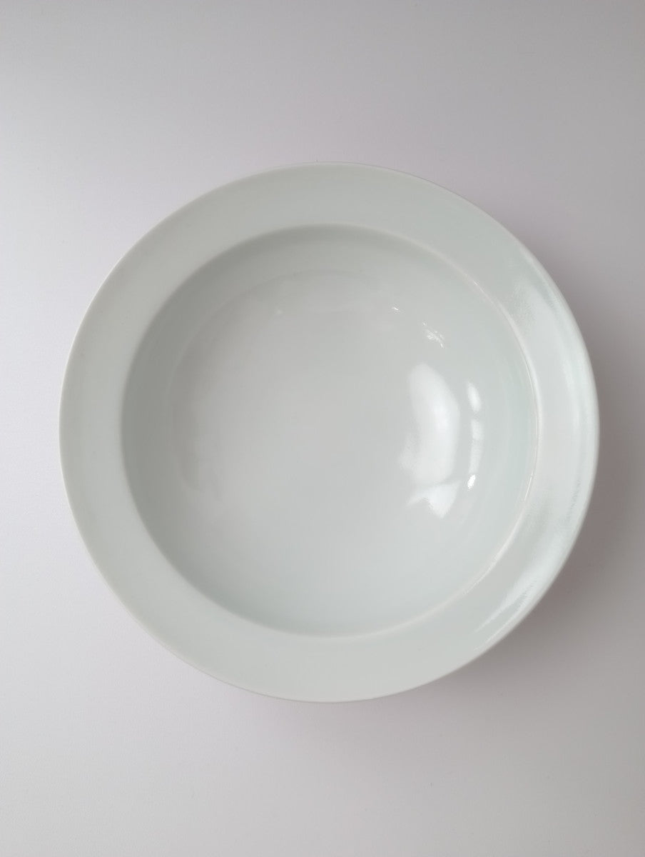 Lee gee jo イ・キジョ 李起助  Deep plate  皿 白 【中古】