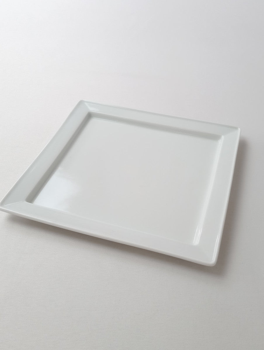 Lee gee jo  イ・キジョ 李起助  Square  plate スクエア プレート 皿 白 【中古】