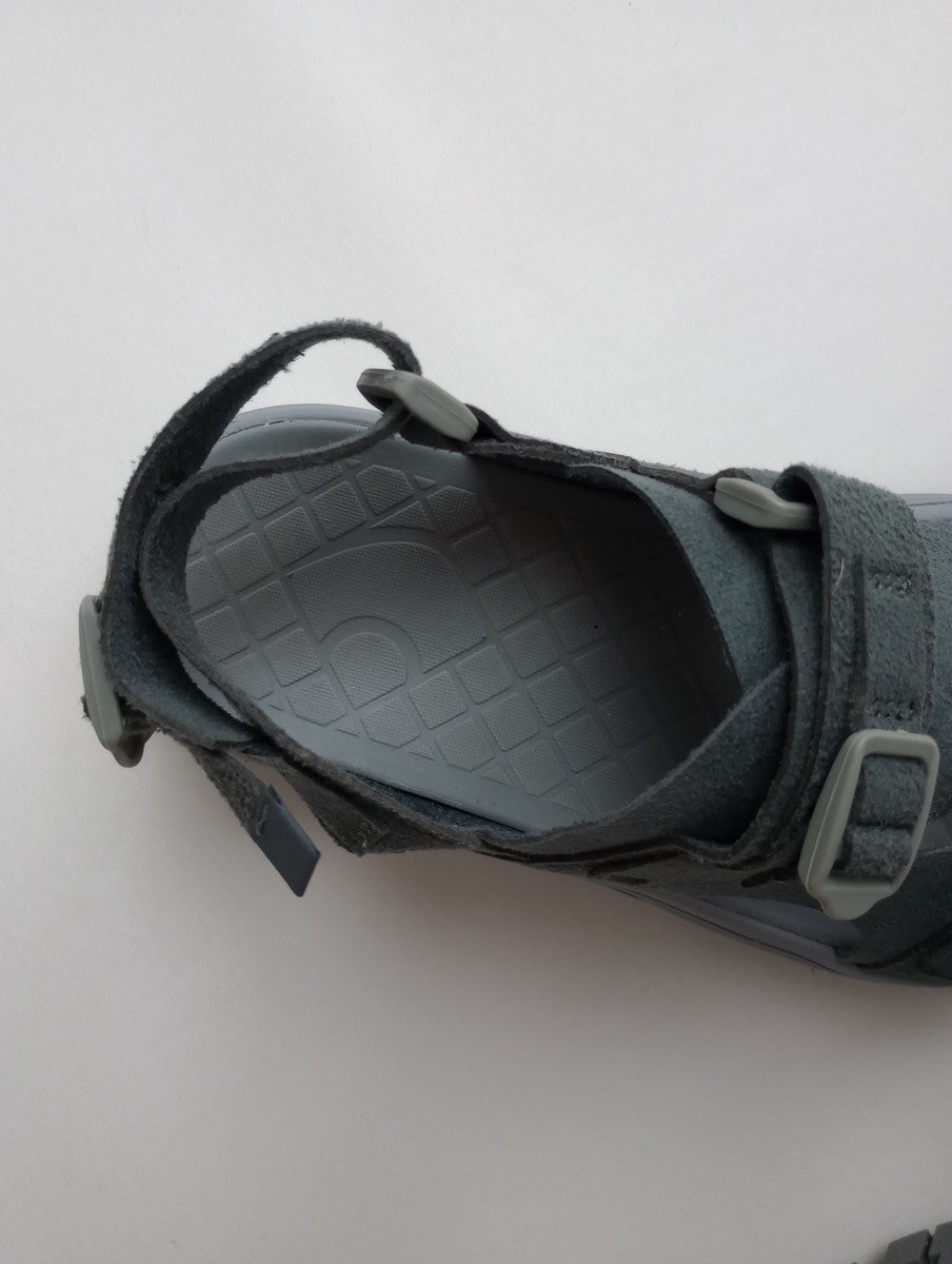 新品 rig footwear リグ フットウェア kuruka2.0 リカバリーサンダル クルカ グレー 24 (14M＋5073)