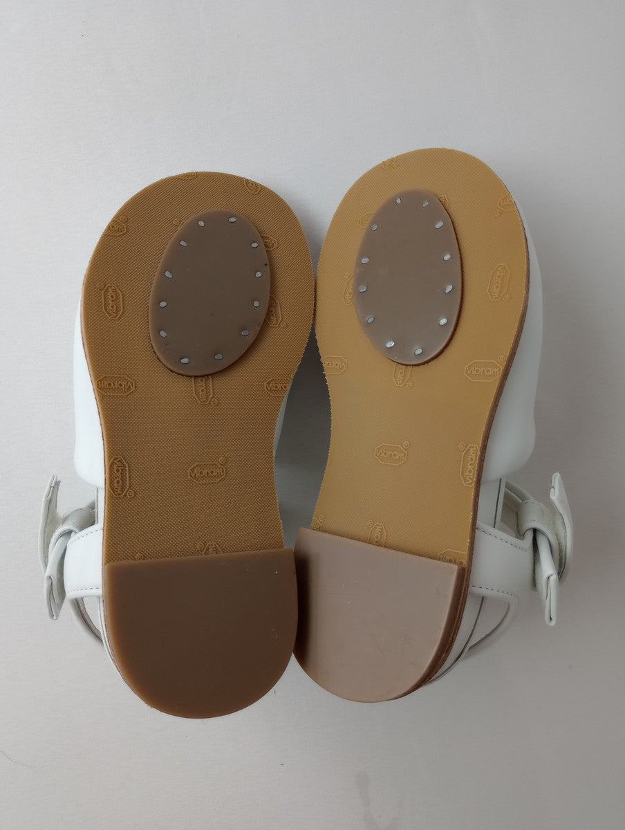 ebagos  エバゴス  ラムテンダーベルト サンダル 靴  白 23  (BM＋3762)【中古】