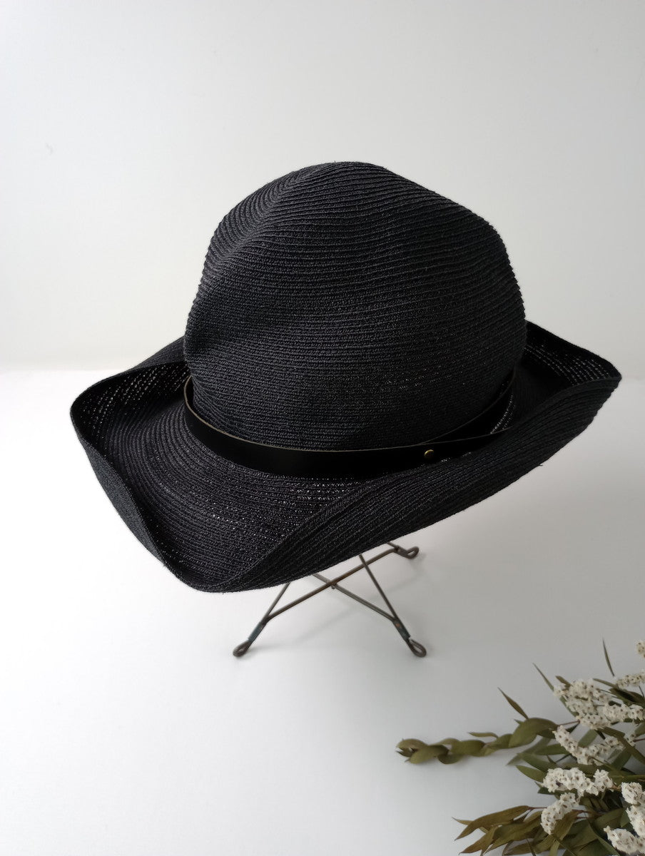 mature ha. マチュアーハ BOXED HAT ボックスハット 帽子 黒 ブラック  (AM＋3797)【中古】