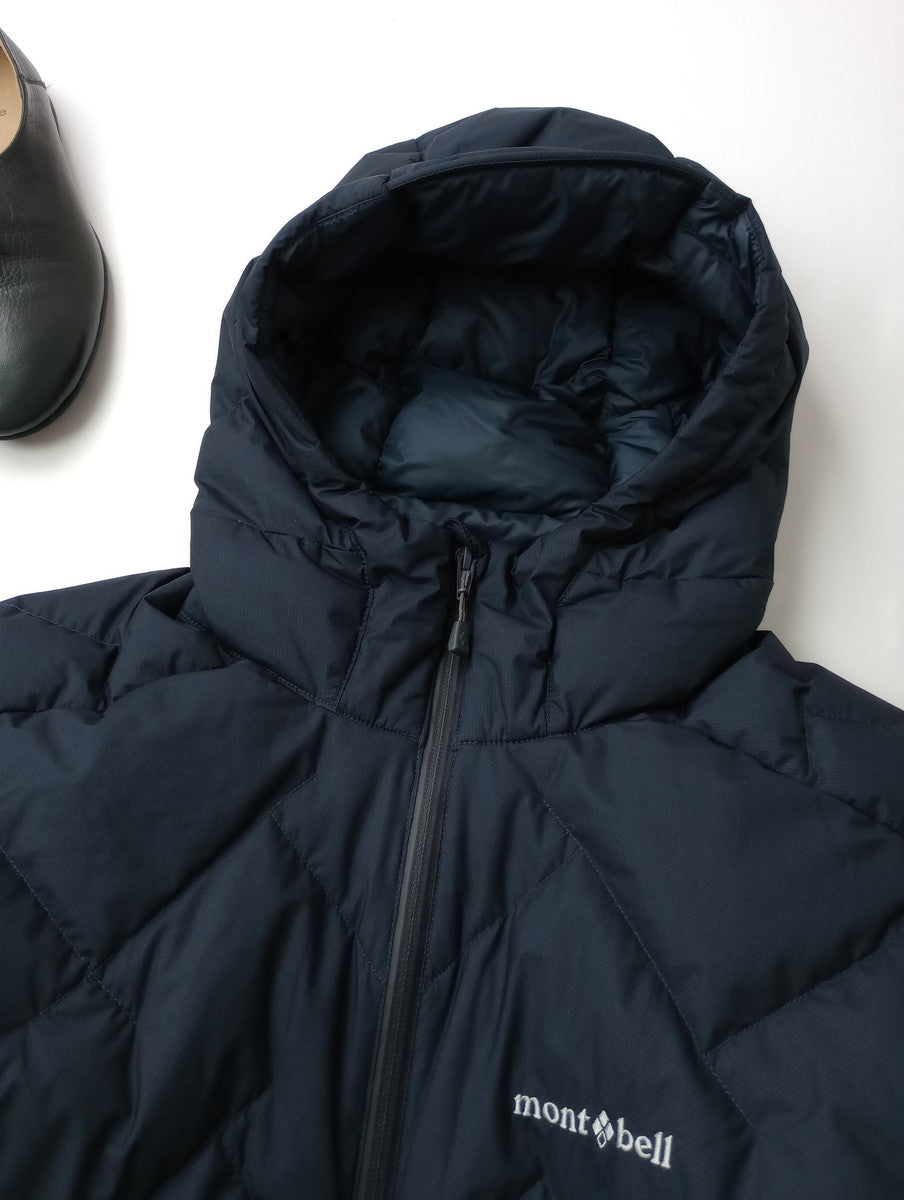 mont-bell モンベル パーマフロスト フード  ライトダウンパーカ Women's ダークネイビー  LR【中古】
