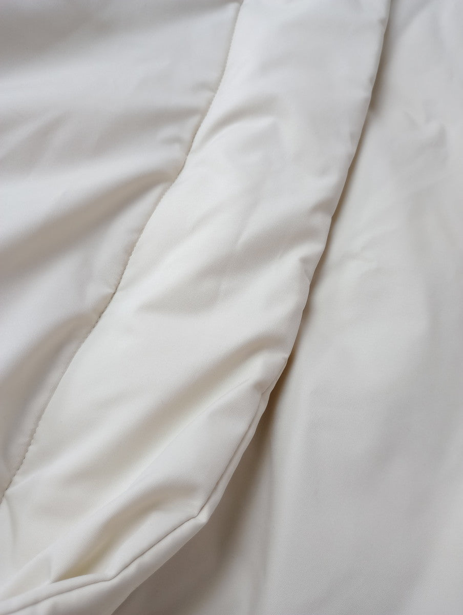 ARGUE アギュー DOWN FEATHER FOODIE BLOUSON ダウンフェザーフーディーブルゾン ジャケット アイボリー  【中古】