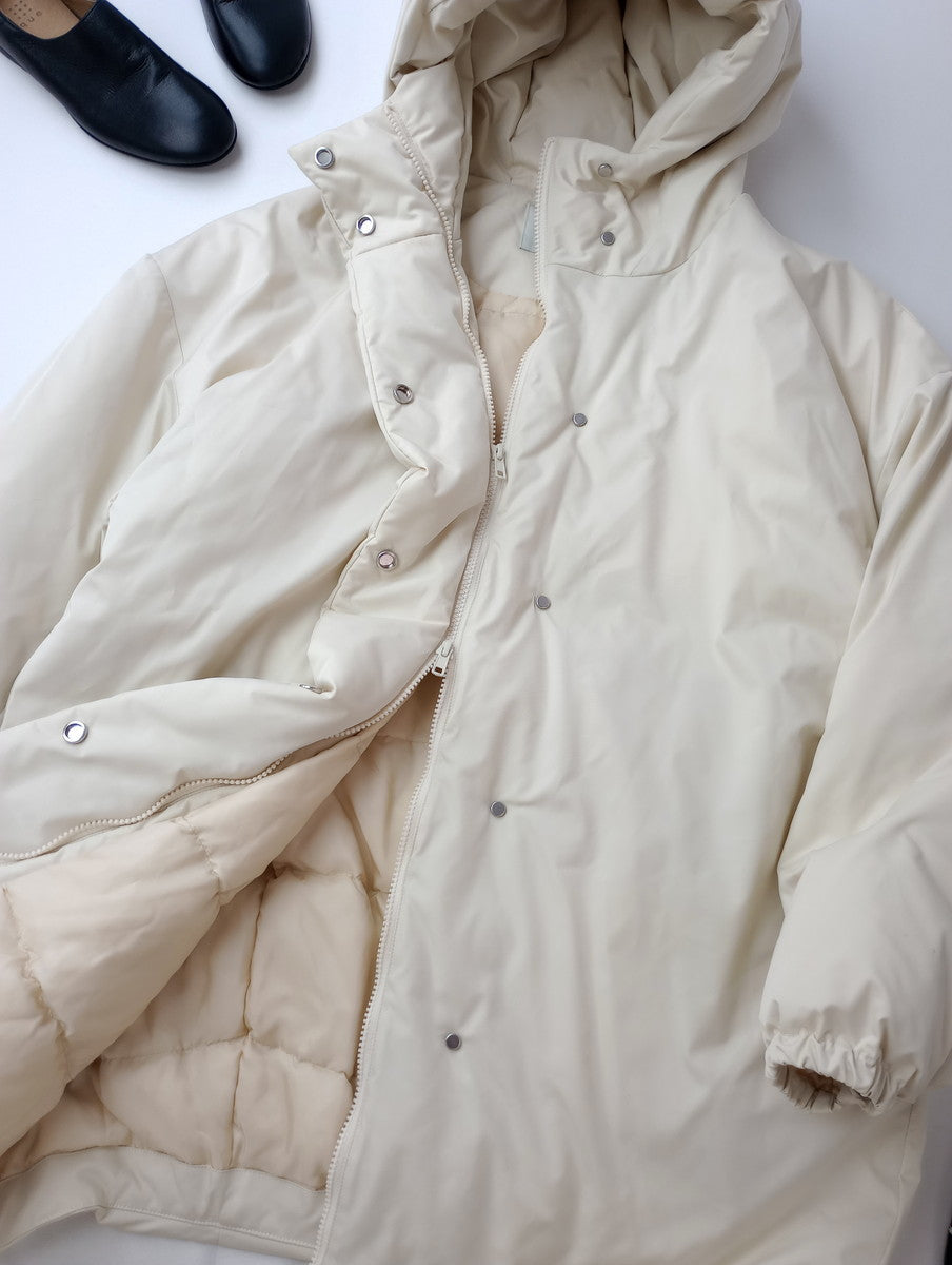 ARGUE アギュー DOWN FEATHER FOODIE BLOUSON ダウンフェザーフーディーブルゾン ジャケット アイボリー  【中古】