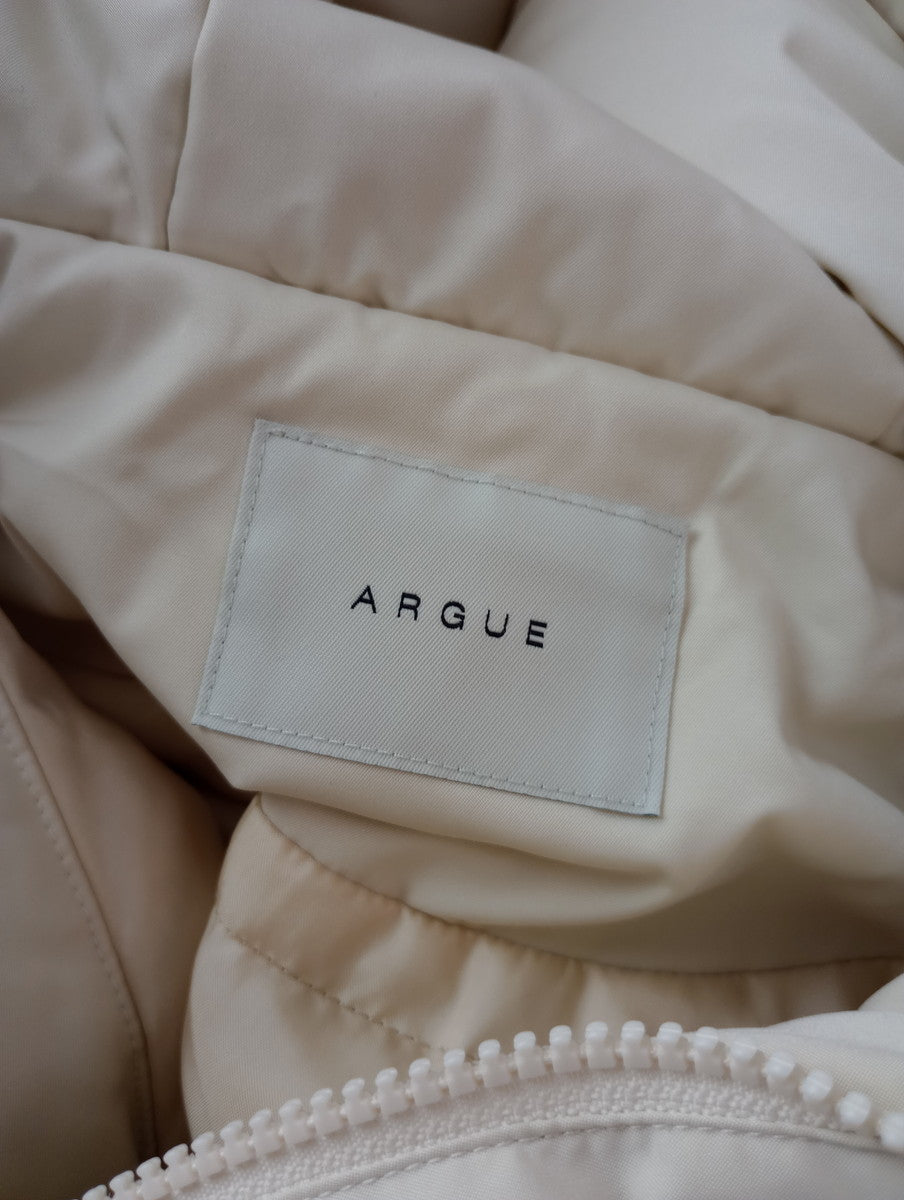 ARGUE アギュー DOWN FEATHER FOODIE BLOUSON ダウンフェザーフーディーブルゾン ジャケット アイボリー  【中古】
