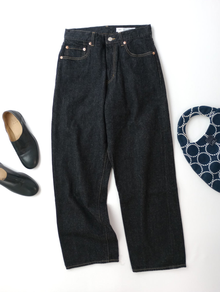 YAECA ヤエカ WIDE STRAIGHT 11-13B ワイド ストレート デニムパンツ  ネイビー 【中古】