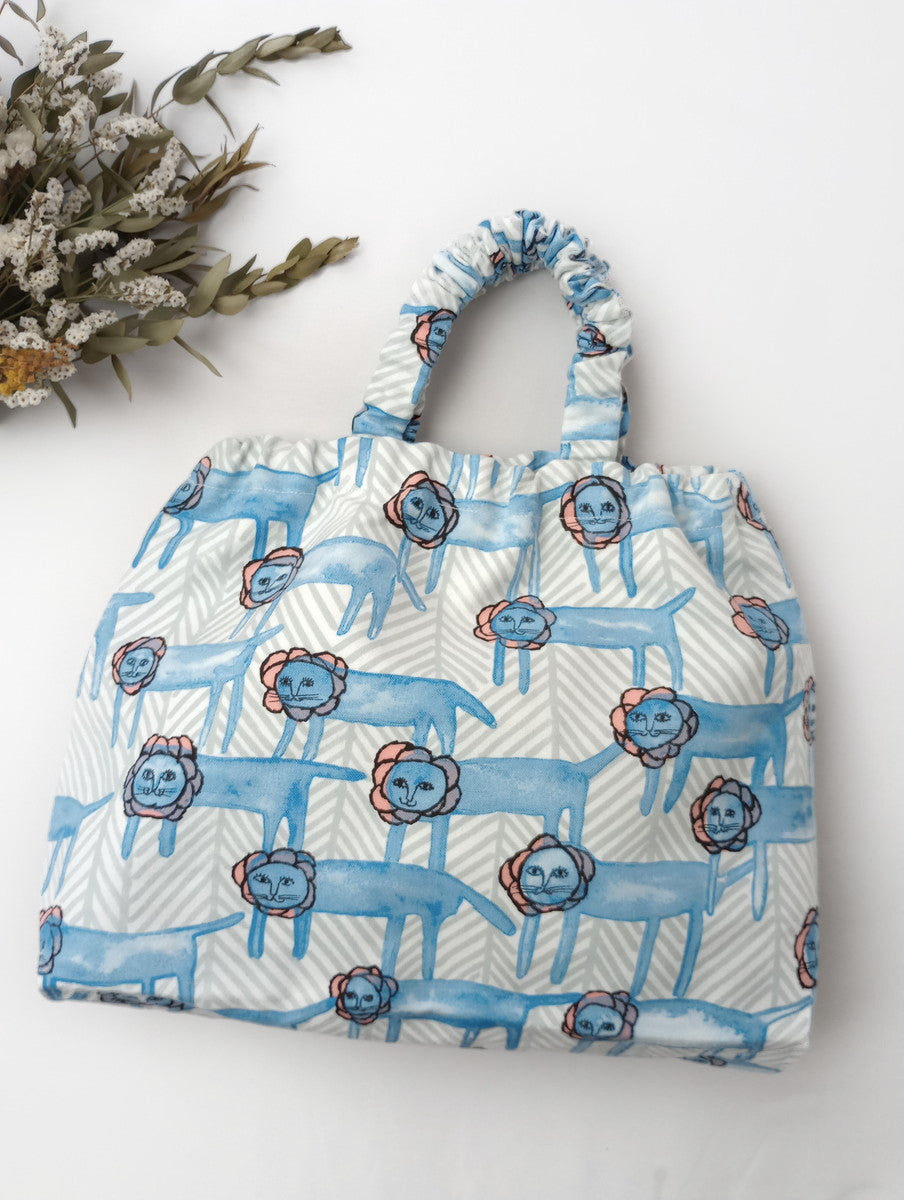 mina perhonen  ミナペルホネン  look_skip bag  スキップ バッグ ブルー 白 【中古】