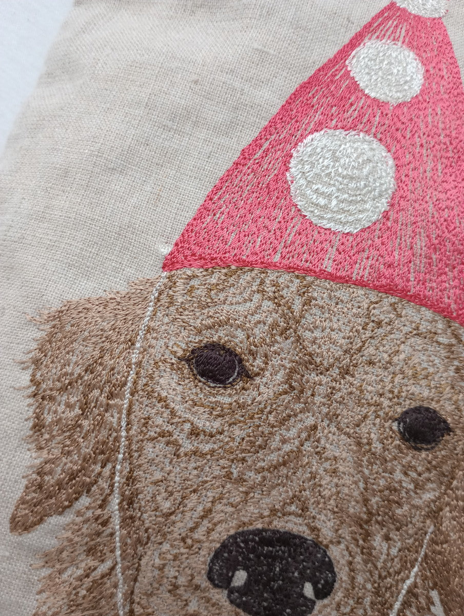 Coral ＆Tusk  × 石田ゆり子  コーラルアンドタスク 愛犬 雪ちゃん 刺繍付き ポーチ 生成り 【中古】